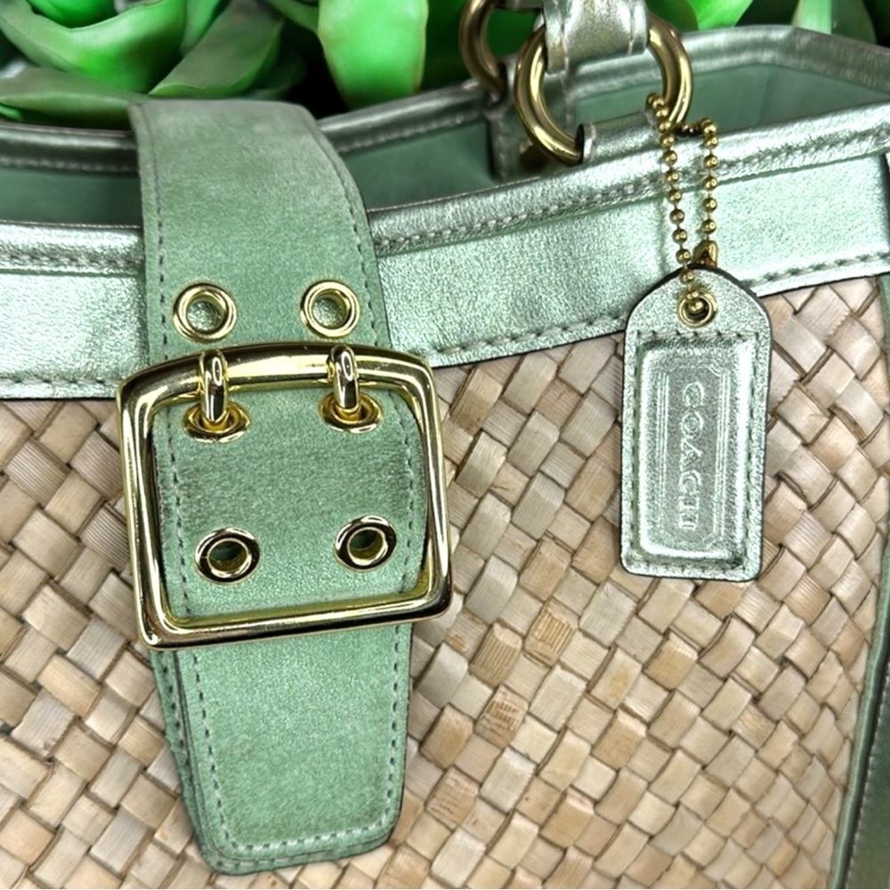 Coach Green and Tan Tote with Woven Design - Picture 5 of 16